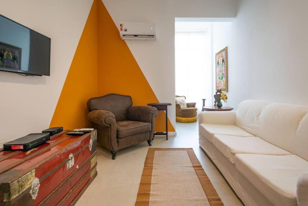 Apartment Visconde De Piraja, 452 *